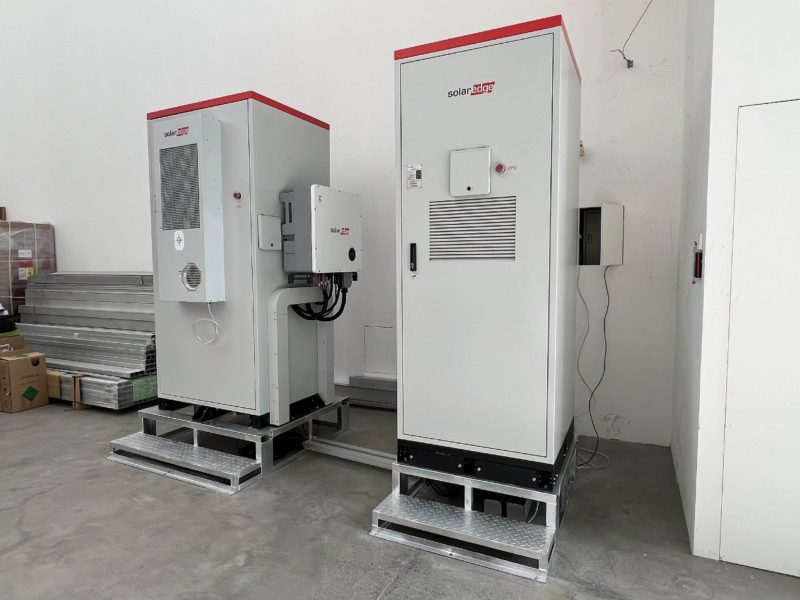 打造结合光电与储能的客製智慧微电网，SolarEdge 首推商用储能与备用介面系统